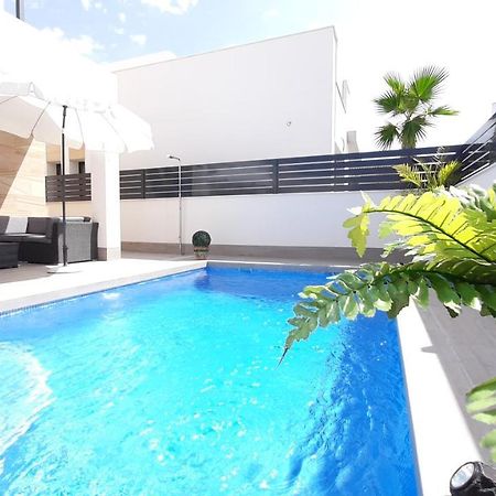 Villa Wilhelmina Torrevieja Ngoại thất bức ảnh